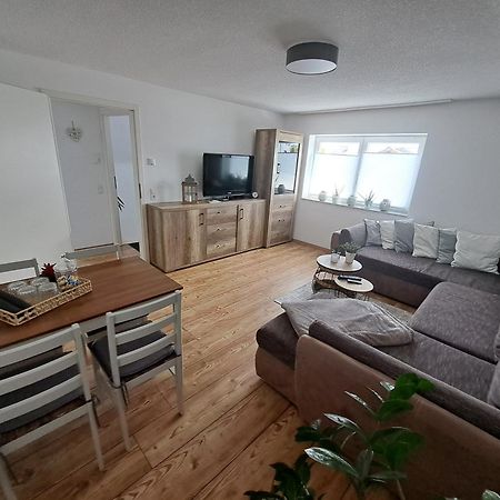 Wunderschoenes 2 Zimmer Apartment Inkl. Parkplatz Asbach  Kültér fotó