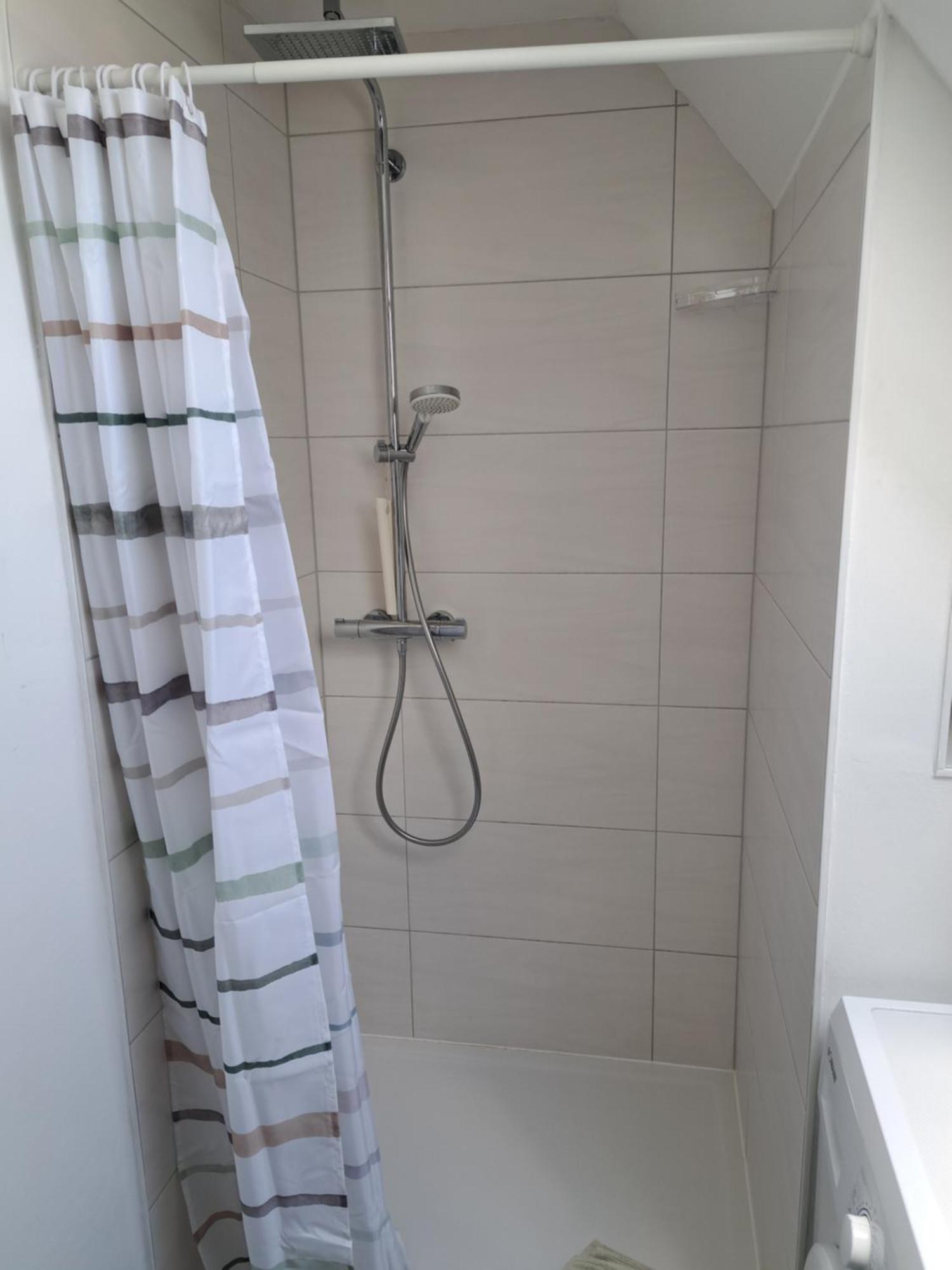 Wunderschoenes 2 Zimmer Apartment Inkl. Parkplatz Asbach  Kültér fotó