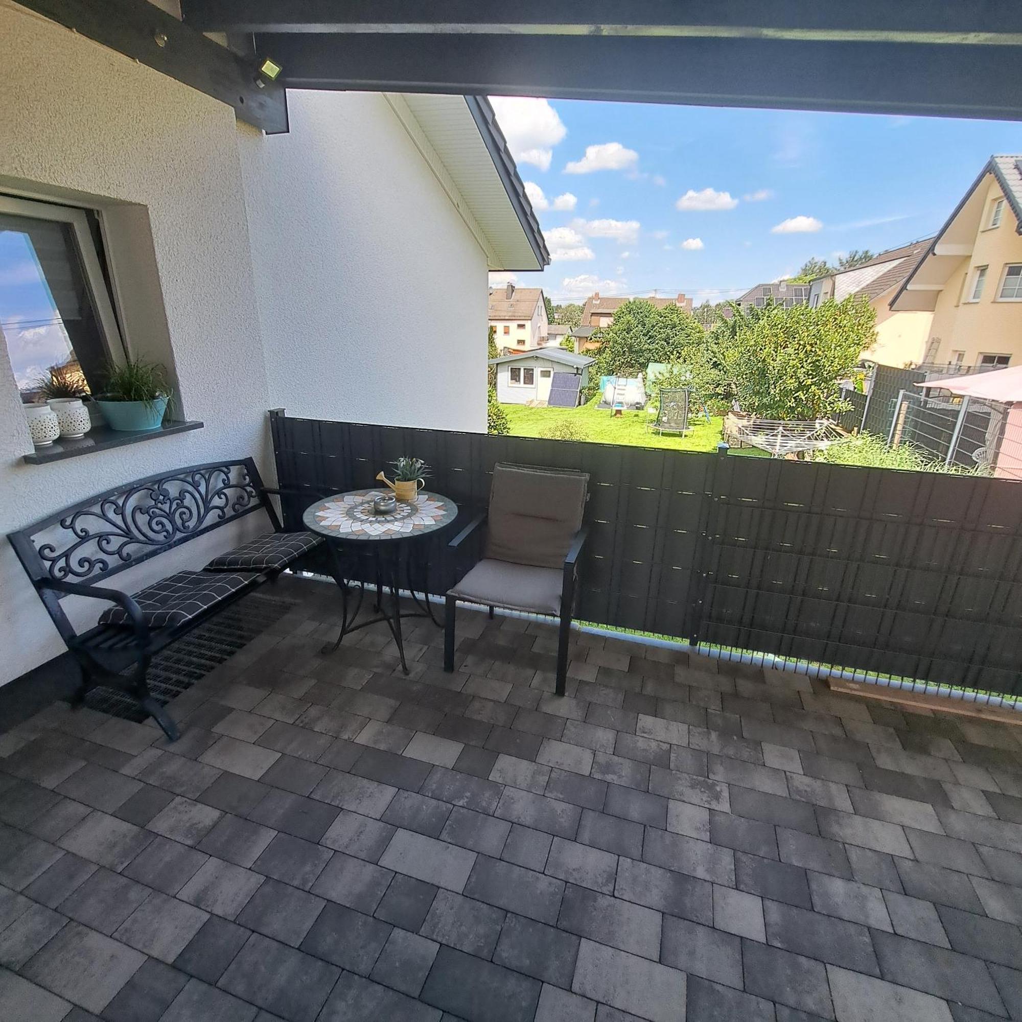 Wunderschoenes 2 Zimmer Apartment Inkl. Parkplatz Asbach  Kültér fotó