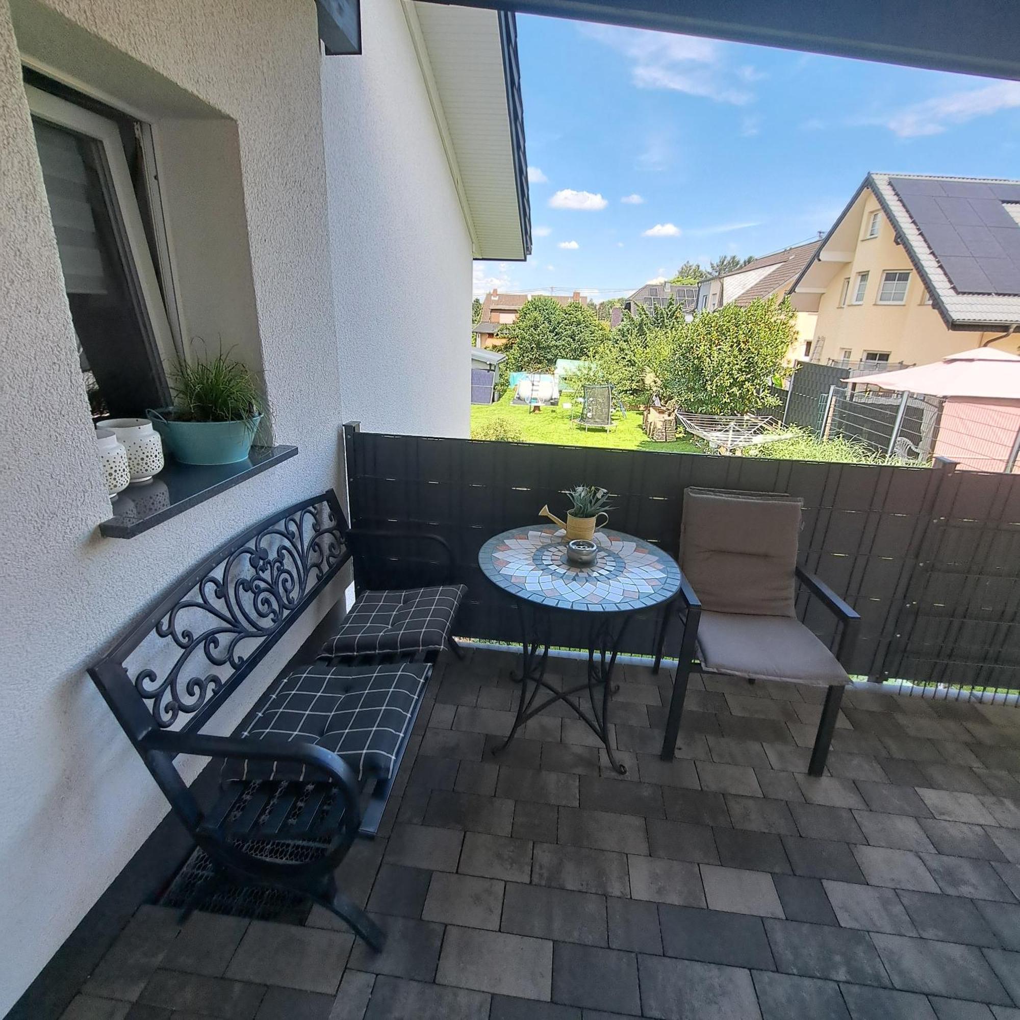 Wunderschoenes 2 Zimmer Apartment Inkl. Parkplatz Asbach  Kültér fotó
