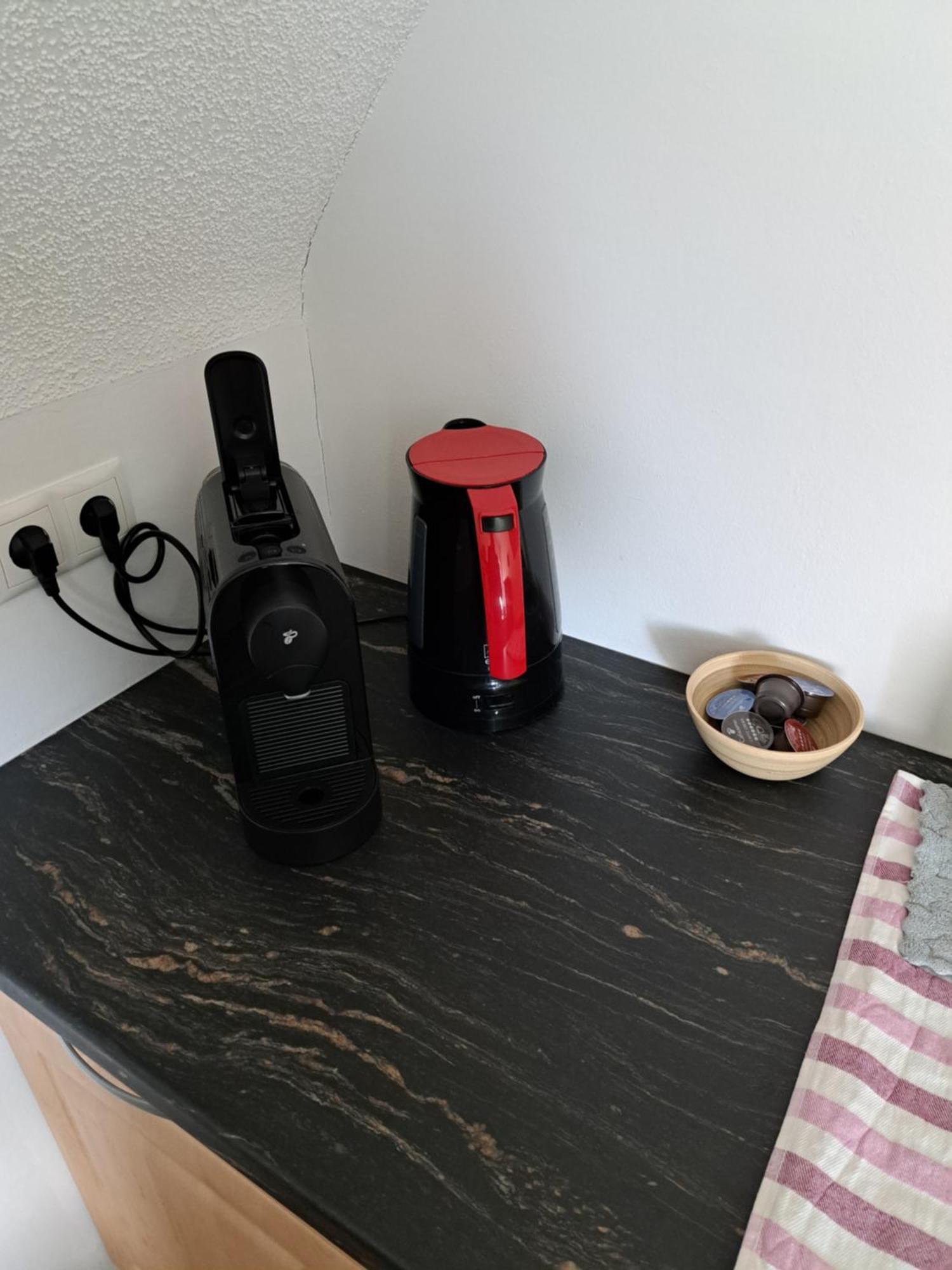 Wunderschoenes 2 Zimmer Apartment Inkl. Parkplatz Asbach  Kültér fotó